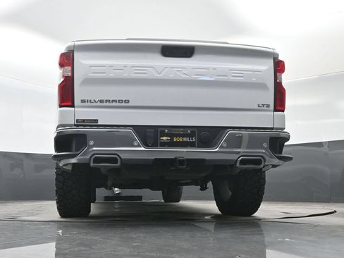 Used 2022 Chevrolet Silverado 1500 LTZ w/ LTZ Premium Package AWD/4WD image 29