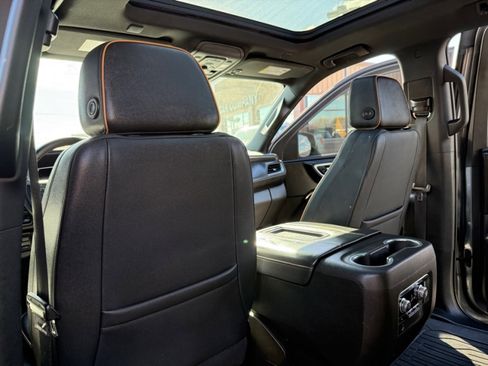 Used 2023 GMC Yukon AT4 w/ AT4 Premium Plus Package image 19