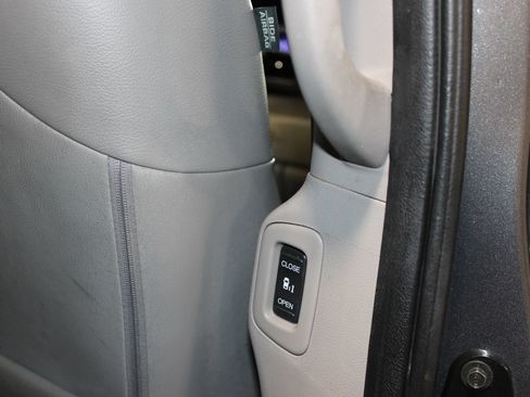Used 2012 Honda Odyssey EX-L image 36