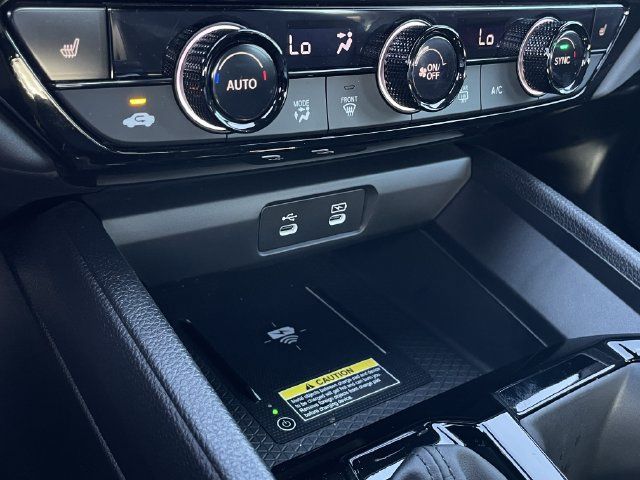 Used 2025 Honda Accord Sport image 9