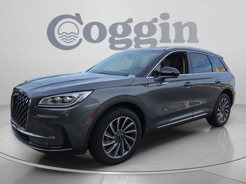 Used 2023 Lincoln Corsair Reserve FWD image 1