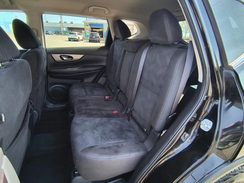 Used 2015 Nissan Rogue SV AWD/4WD image 17