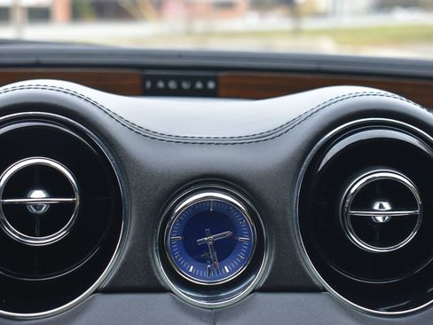 Used 2013 Jaguar XJ L Supercharged image 31