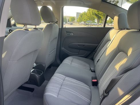 Used 2015 Chevrolet Sonic LT FWD image 15
