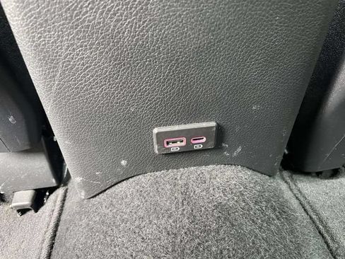 Used 2020 Nissan Rogue S FWD image 14