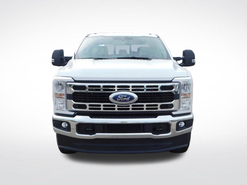 New 2025 Ford F350 XL w/ XL Chrome Package AWD/4WD image 9
