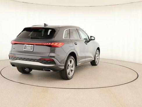 New 2025 Audi Q5 Premium Plus image 6