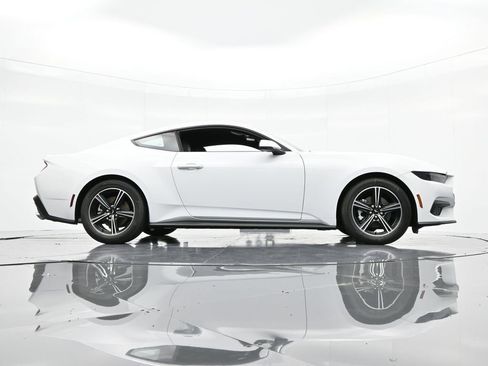 New 2025 Ford Mustang Premium image 37