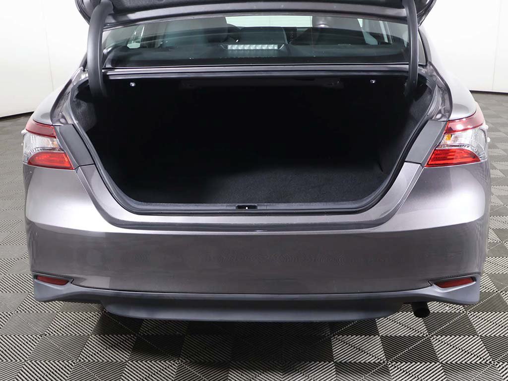 Used 2023 Toyota Camry LE FWD image 12