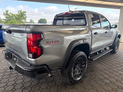 Used 2025 Chevrolet Colorado Trail Boss AWD/4WD image 6