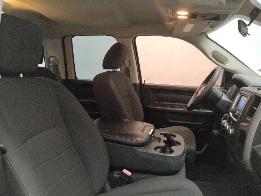 Used 2019 RAM 1500 Express w/ Express Value Package RWD image 21