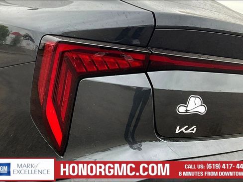 Used 2025 Kia K4 LXS image 21