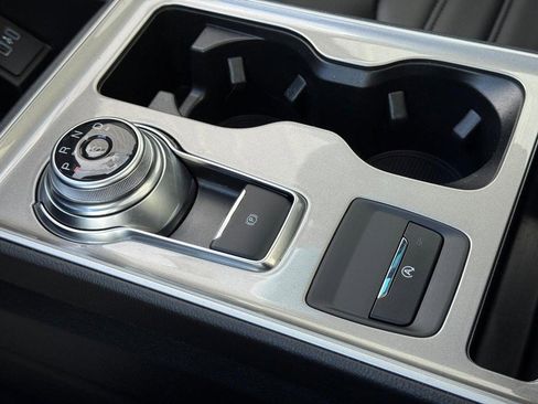 Certified 2024 Ford Edge SEL w/ Convenience Package image 20