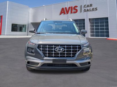 Used 2025 Hyundai Venue SEL