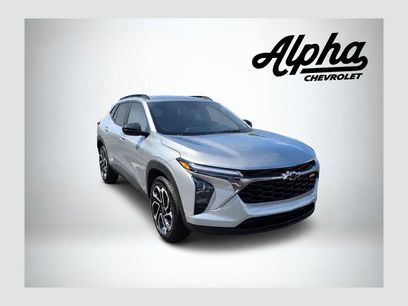 Used 2025 Chevrolet Trax RS