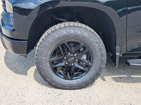 New 2026 Chevrolet Silverado 1500 Custom Trail Boss image 7