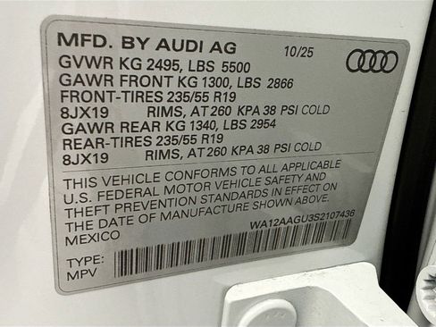 Used 2025 Audi Q5 Premium Plus w/ Premium Plus AWD/4WD image 36