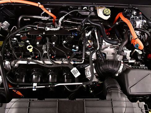 New 2026 Ford Maverick Lariat AWD/4WD image 29