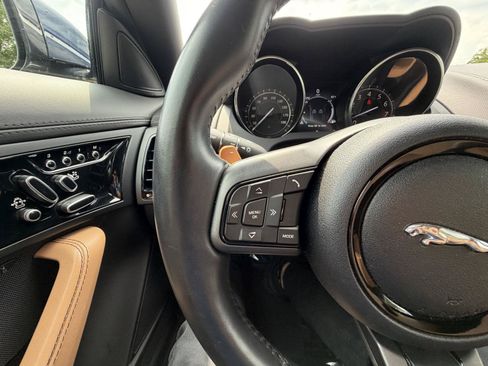 Used 2016 Jaguar F-TYPE S AWD/4WD image 15
