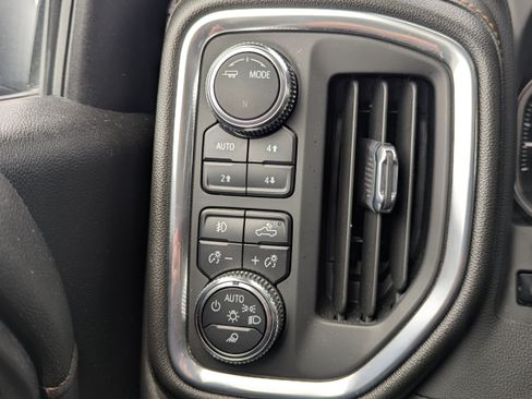 Used 2022 GMC Sierra 1500 AT4 w/ AT4 Premium Package AWD/4WD image 22