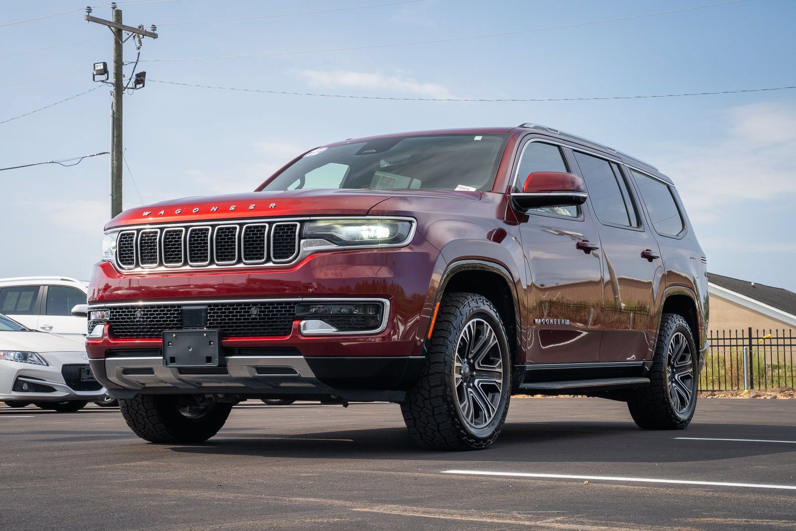 Used 2022 Jeep Wagoneer Series III RWD image 3