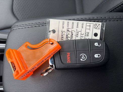 New 2026 Jeep Compass Latitude image 27