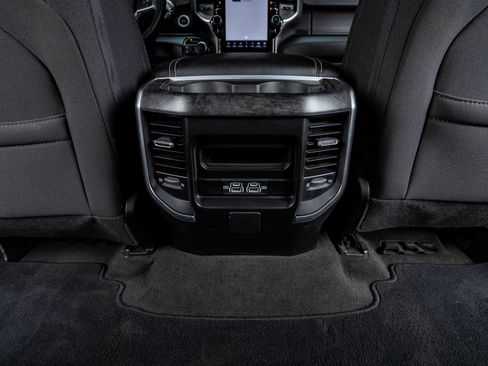 Used 2024 RAM 1500 Big Horn image 34