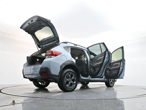 Used 2022 Subaru Crosstrek 2.5i Sport w/ Moonroof Package image 44