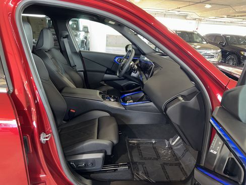 Certified 2025 BMW X3 xDrive30i image 10