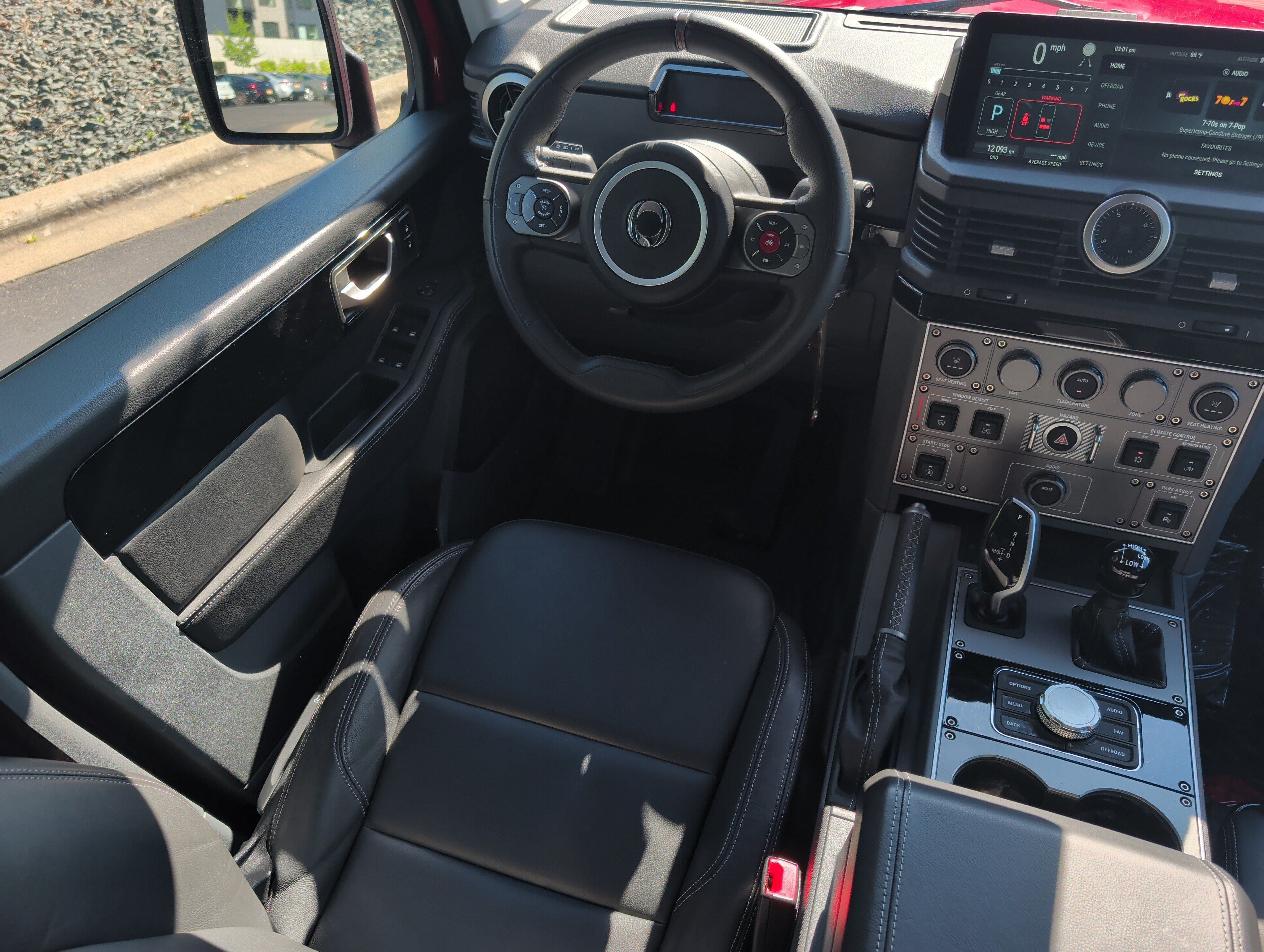 Used 2025 INEOS Grenadier Station Wagon AWD/4WD image 9