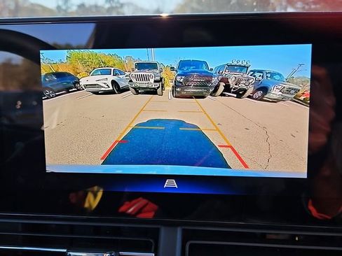 Used 2025 Chevrolet Trax RS w/ Sunroof Package image 14