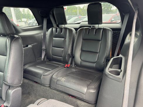 Used 2014 Ford Explorer Sport w/ Equipment Group 401A AWD/4WD image 17
