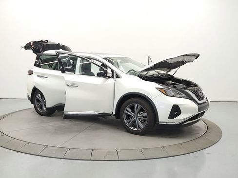 Used 2024 Nissan Murano Platinum w/ Cargo Package image 9