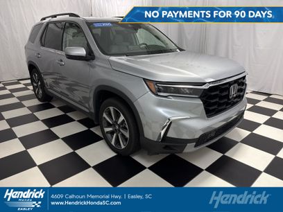 Certified 2025 Honda Pilot Touring
