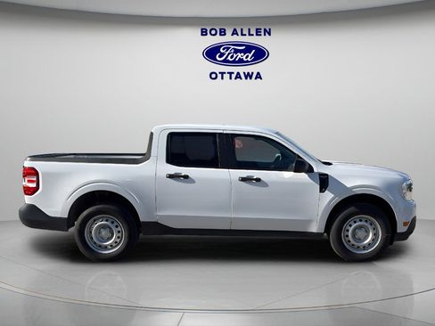 Used 2023 Ford Maverick XLT image 13