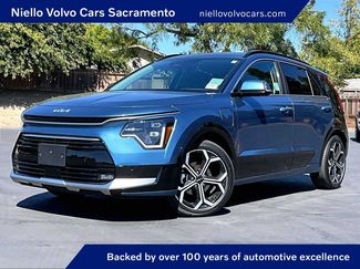 Used 2024 Kia Niro SX Touring FWD video 1