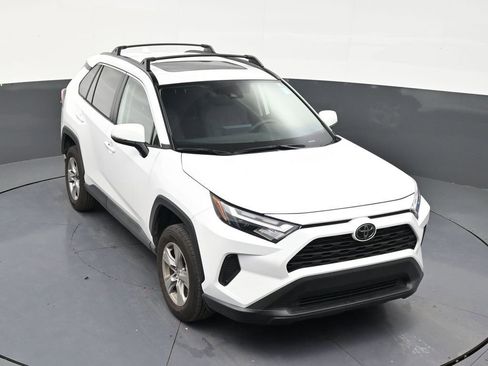 Used 2025 Toyota RAV4 XLE w/ Convenience Package AWD/4WD image 18