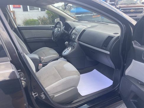 Used 2011 Nissan Sentra 2.0 SR w/ Convenience Pkg FWD image 10