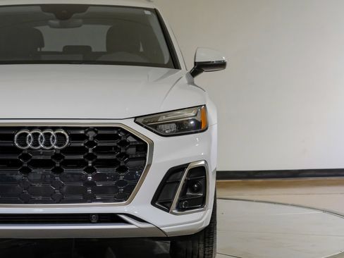 Used 2023 Audi Q5 2.0T Premium Plus w/ Premium Plus Package AWD/4WD image 49