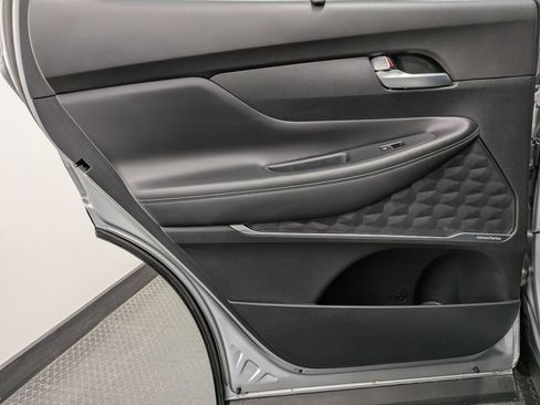 Used 2023 Hyundai Santa Fe SEL w/ Premium Package image 22