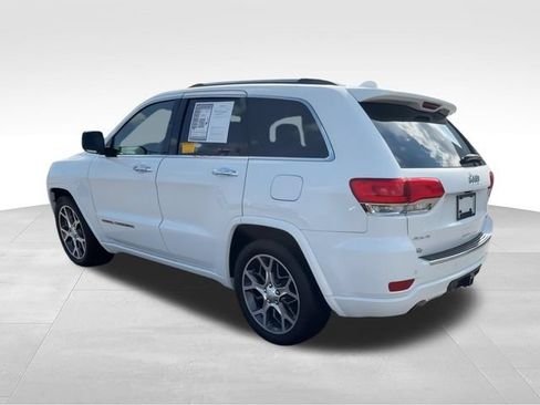 Used 2019 Jeep Grand Cherokee Overland AWD/4WD image 6