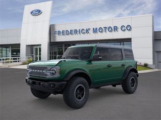 New 2025 Ford Bronco Badlands video 1