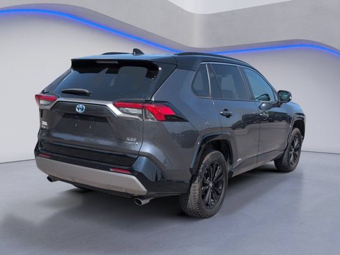 Used 2023 Toyota RAV4 XSE AWD/4WD image 3