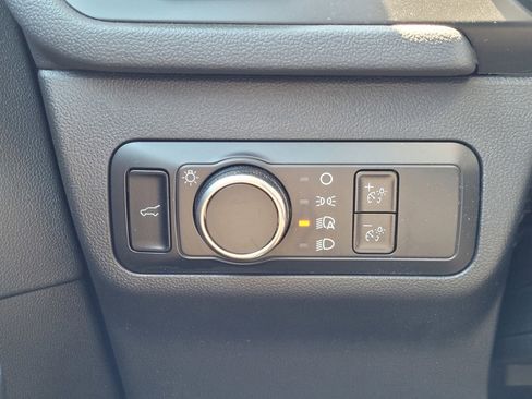 Used 2023 Ford Escape Active image 18