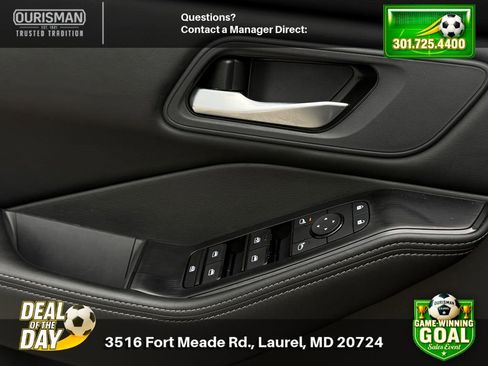 Used 2024 Nissan Rogue SV AWD/4WD image 34