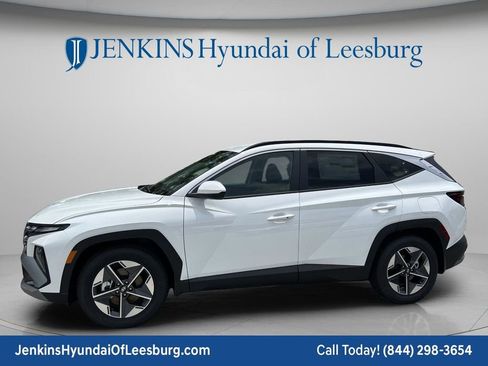 New 2026 Hyundai Tucson SEL FWD image 10