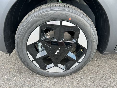 New 2027 Kia Seltos S AWD/4WD image 8