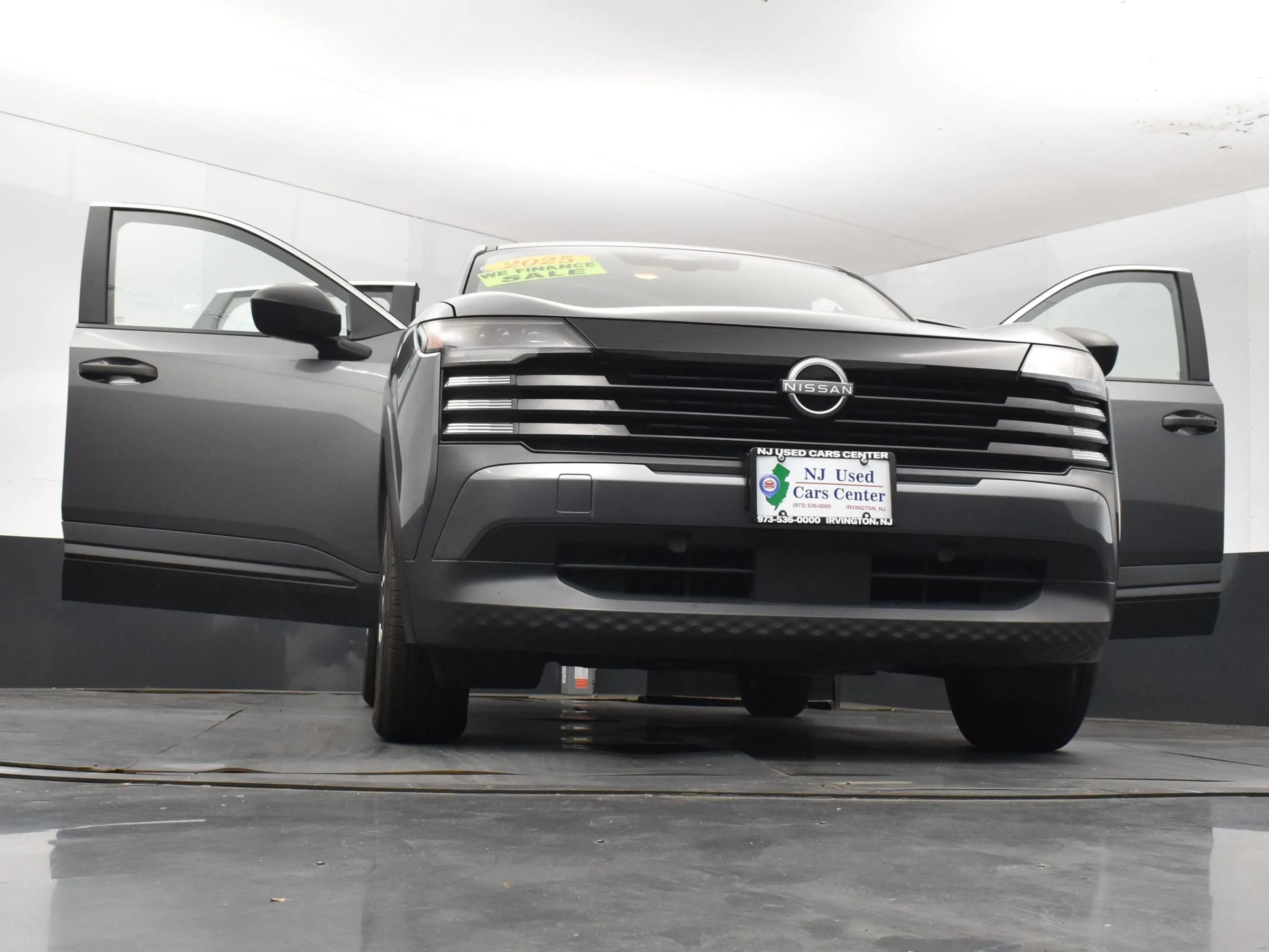 Used 2025 Nissan Kicks S AWD/4WD image 8