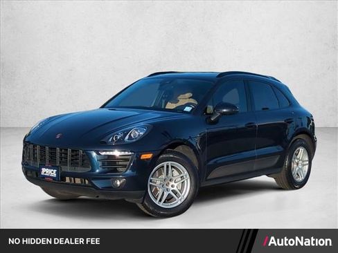 Used 2018 Porsche Macan AWD/4WD image 1