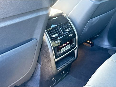 New 2025 BMW X5 xDrive50e w/ Climate Comfort Package image 18